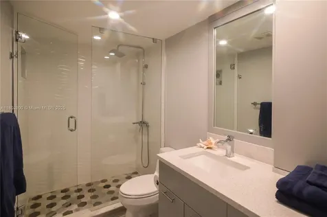 401 SE 3rd Street Dania Beach FL 33004