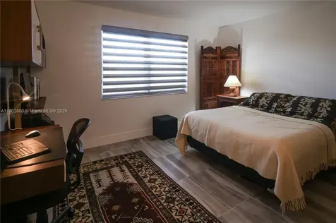 401 SE 3rd Street Dania Beach FL 33004