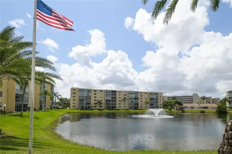 401 SE 3rd Street Dania Beach FL 33004