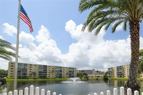 401 SE 3rd Street Dania Beach FL 33004