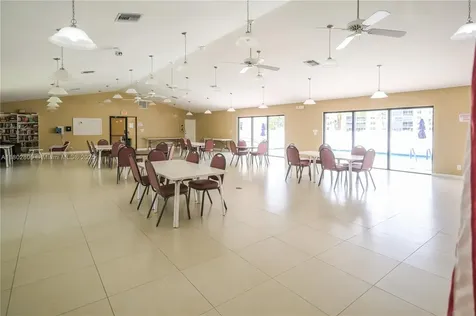 401 SE 3rd Street Dania Beach FL 33004
