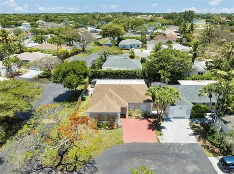 9826 SW 222nd Terrace Cutler Bay FL 33190