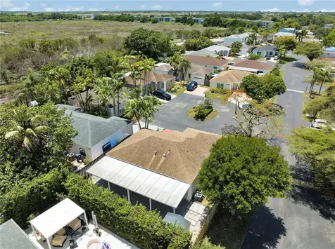 9826 SW 222nd Terrace Cutler Bay FL 33190