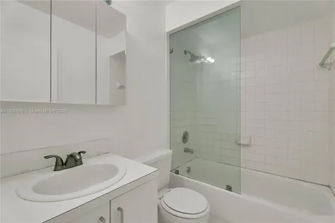 9826 SW 222nd Terrace Cutler Bay FL 33190