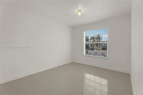 9826 SW 222nd Terrace Cutler Bay FL 33190