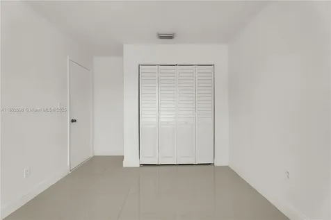 9826 SW 222nd Terrace Cutler Bay FL 33190