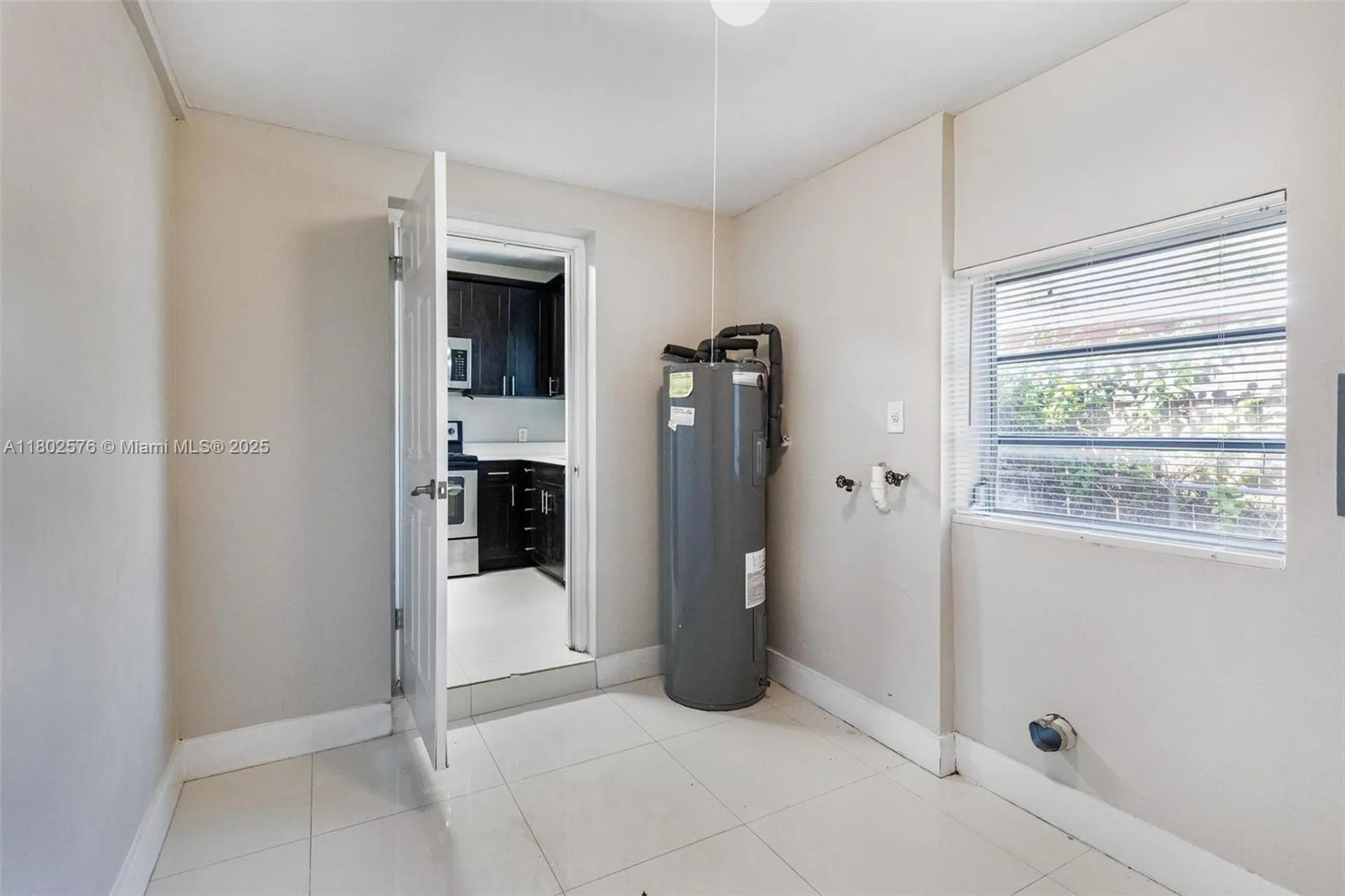 3271 Auburn Boulevard Fort Lauderdale FL 33312