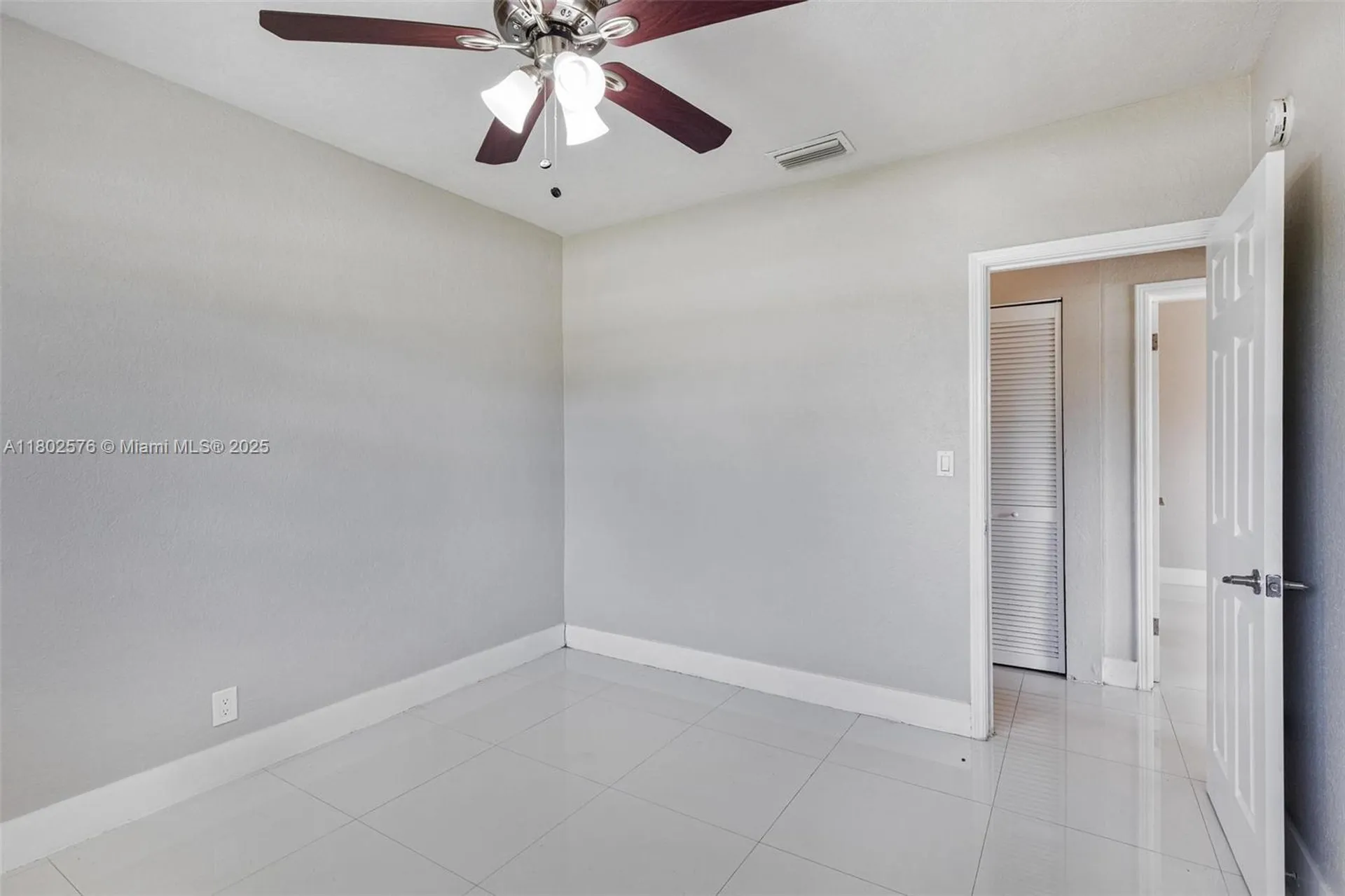 3271 Auburn Boulevard Fort Lauderdale FL 33312