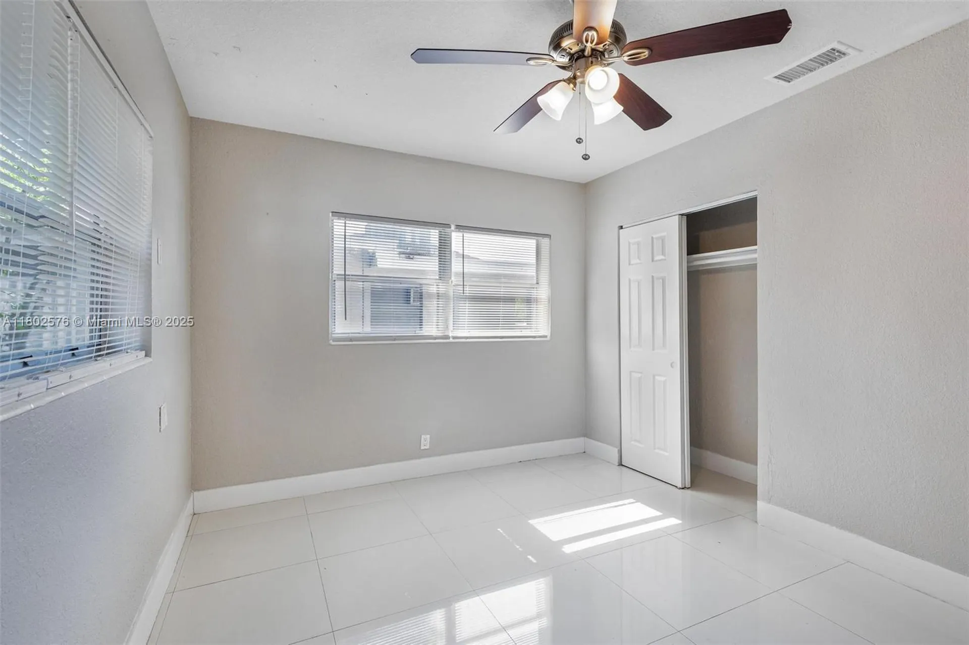 3271 Auburn Boulevard Fort Lauderdale FL 33312