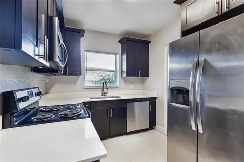 3271 Auburn Boulevard Fort Lauderdale FL 33312