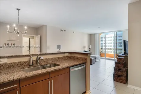 2080 S Ocean Drive Hallandale Beach FL 33009