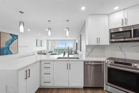 2100 S Ocean Lane Fort Lauderdale FL 33316