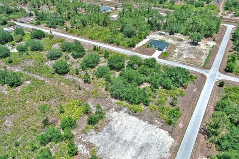 603 Fitch Avenue Lehigh Acres FL 33972