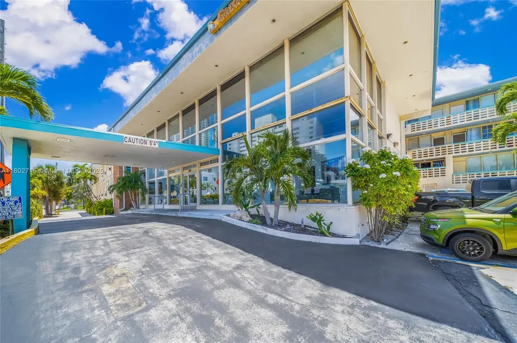 6484 Indian Creek Drive Miami Beach FL 33141