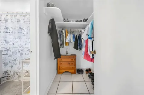 6484 Indian Creek Drive Miami Beach FL 33141