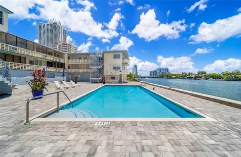 6484 Indian Creek Drive Miami Beach FL 33141