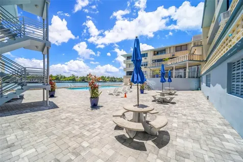 6484 Indian Creek Drive Miami Beach FL 33141