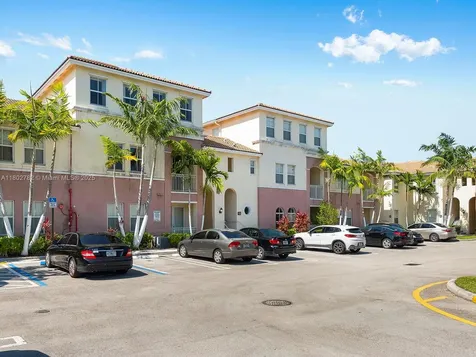 10022 NW 7th Street Miami FL 33172