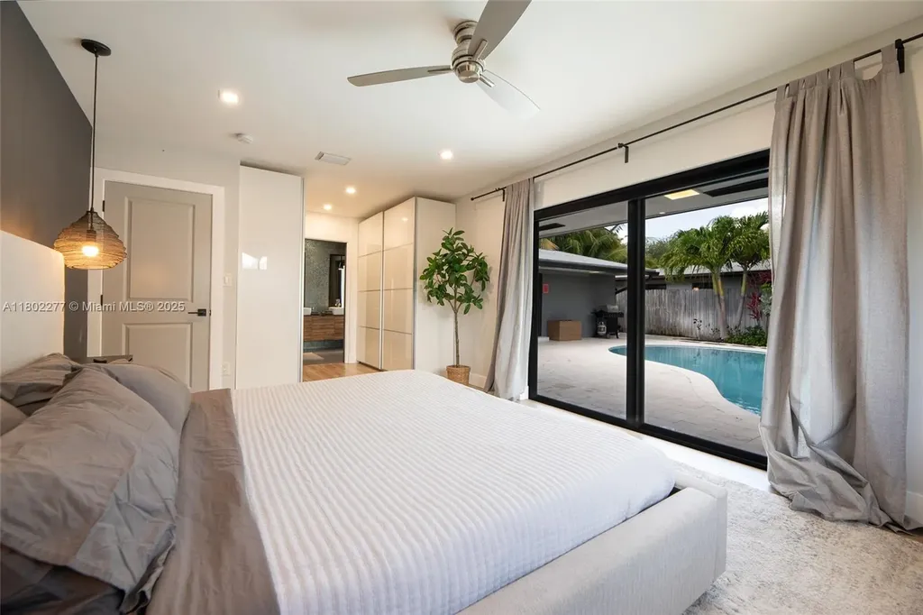 2117 NE 62nd Street Fort Lauderdale FL 33308