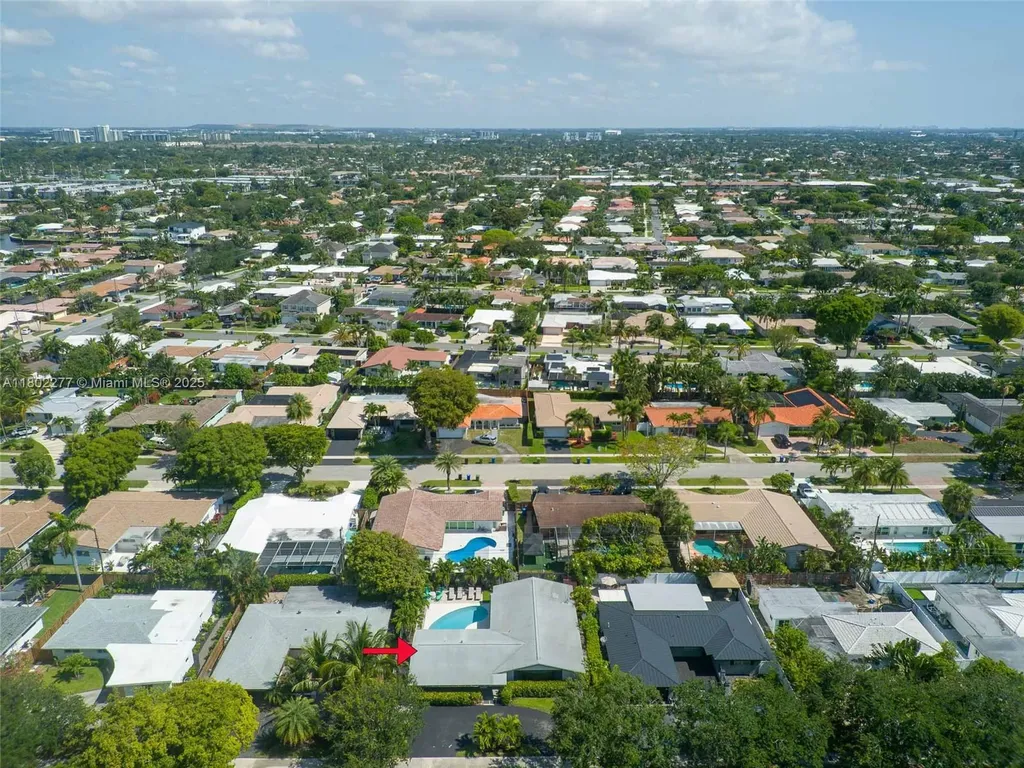 2117 NE 62nd Street Fort Lauderdale FL 33308