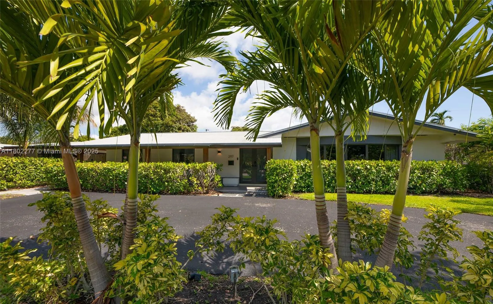 2117 NE 62nd Street Fort Lauderdale FL 33308