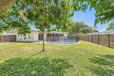 10950 NW 38th Court Coral Springs FL 33065