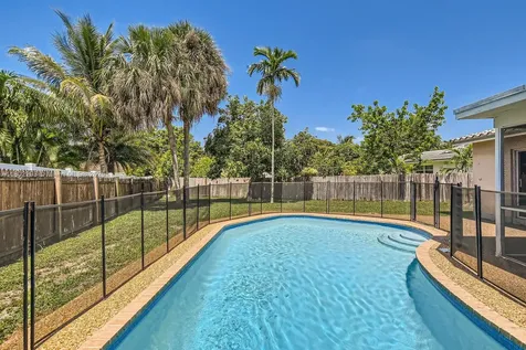 10950 NW 38th Court Coral Springs FL 33065