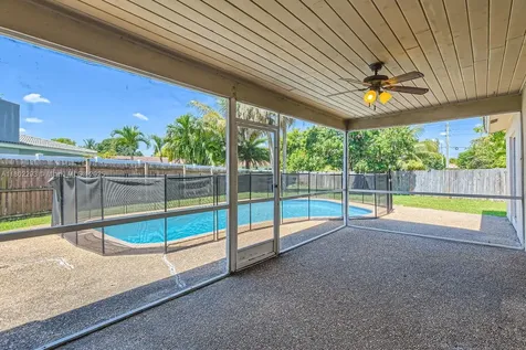 10950 NW 38th Court Coral Springs FL 33065