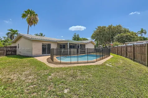 10950 NW 38th Court Coral Springs FL 33065