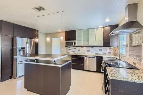 10950 NW 38th Court Coral Springs FL 33065
