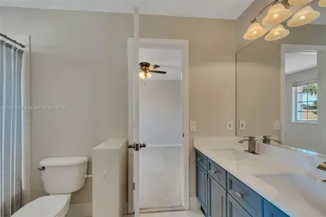 2521 Hunters Run Way Weston FL 33327
