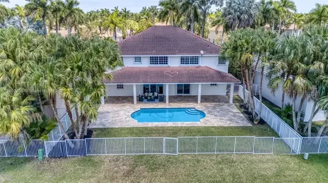 2521 Hunters Run Way Weston FL 33327