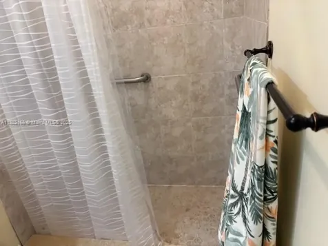 34 Valencia B Delray Beach FL 33446