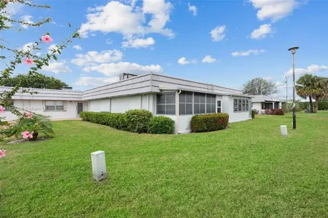 34 Valencia B Delray Beach FL 33446