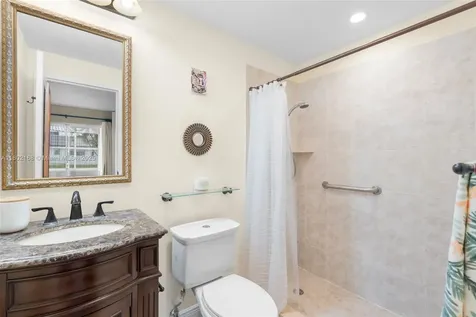 34 Valencia B Delray Beach FL 33446