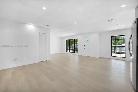 10845 SW 152nd Terrace Miami FL 33157