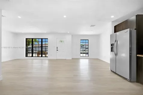 10845 SW 152nd Terrace Miami FL 33157