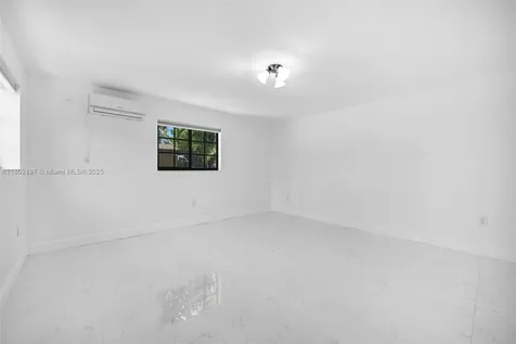10845 SW 152nd Terrace Miami FL 33157