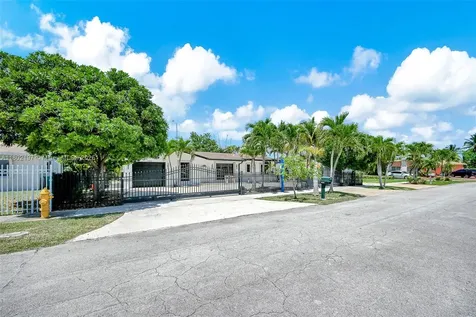 10845 SW 152nd Terrace Miami FL 33157