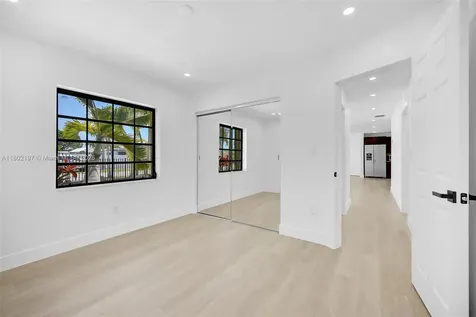 10845 SW 152nd Terrace Miami FL 33157