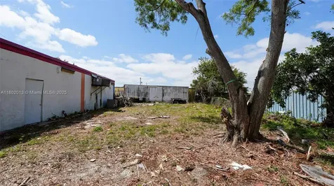 4231 N Dixie Highway Oakland Park FL 33334