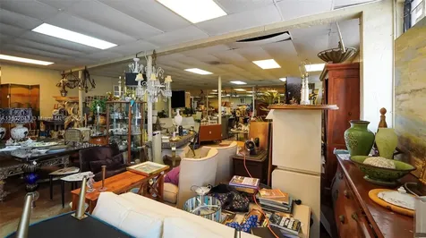 4231 N Dixie Highway Oakland Park FL 33334