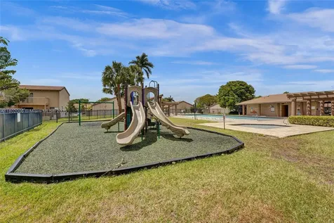 1951 SW 81st Terrace Davie FL 33324