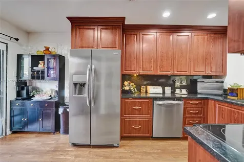 1951 SW 81st Terrace Davie FL 33324
