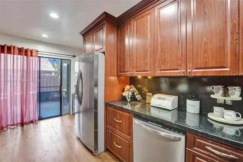 1951 SW 81st Terrace Davie FL 33324