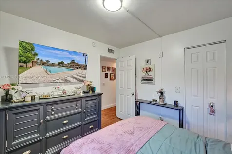 1951 SW 81st Terrace Davie FL 33324