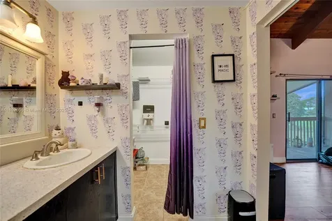 1951 SW 81st Terrace Davie FL 33324
