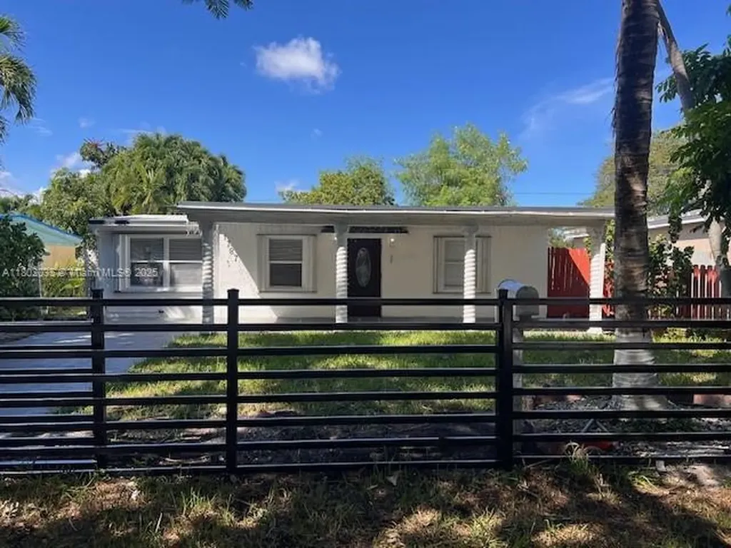 1787 NE 179th Street North Miami Beach FL 33162