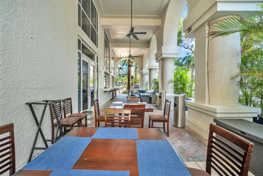 511 SE 5th Avenue (RESTAURANT) Fort Lauderdale FL 33301