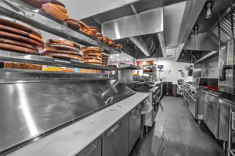 511 SE 5th Avenue (RESTAURANT) Fort Lauderdale FL 33301